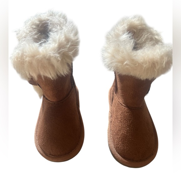 The Children's Place Other - Children’s Place Toddler Girl’s Faux Fur Chalet Boots | 6 NWOT